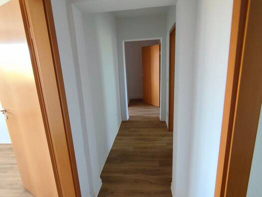 Wohnung zur Miete 476 € 3 Zimmer 63,4 m² 3. Geschoss frei ab sofort Denstedter Straße 2 Kromsdorf Kromsdorf 99510