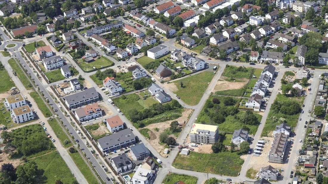 Grundstück zum Kauf 227.000 € 267 m²<br/>Grundstück Bürgel Offenbach am Main 63075