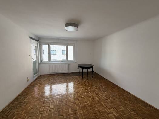 Wohnung zur Miete 880 € 2 Zimmer 65 m² frei ab 01.09.2026 Landstraße 1030