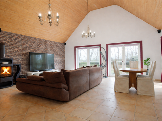 Maisonette zur Miete 1.540 € 4,5 Zimmer 208 m² Quersa Lampertswalde 01561