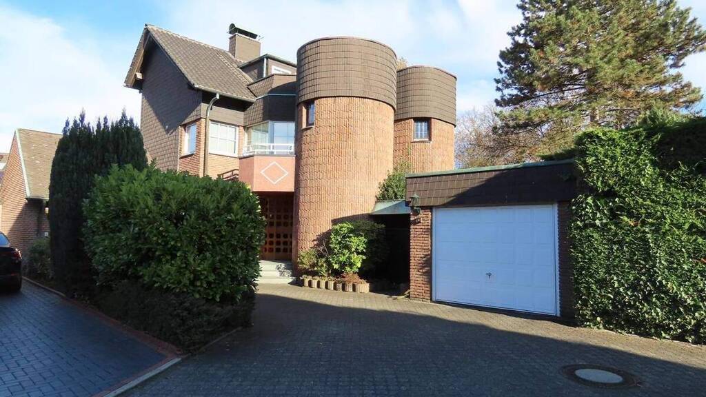 Villa zum Kauf 747.500 € 9 Zimmer 241,6 m² 1.040,3 m² Grundstück Horsthausen Herne 44628