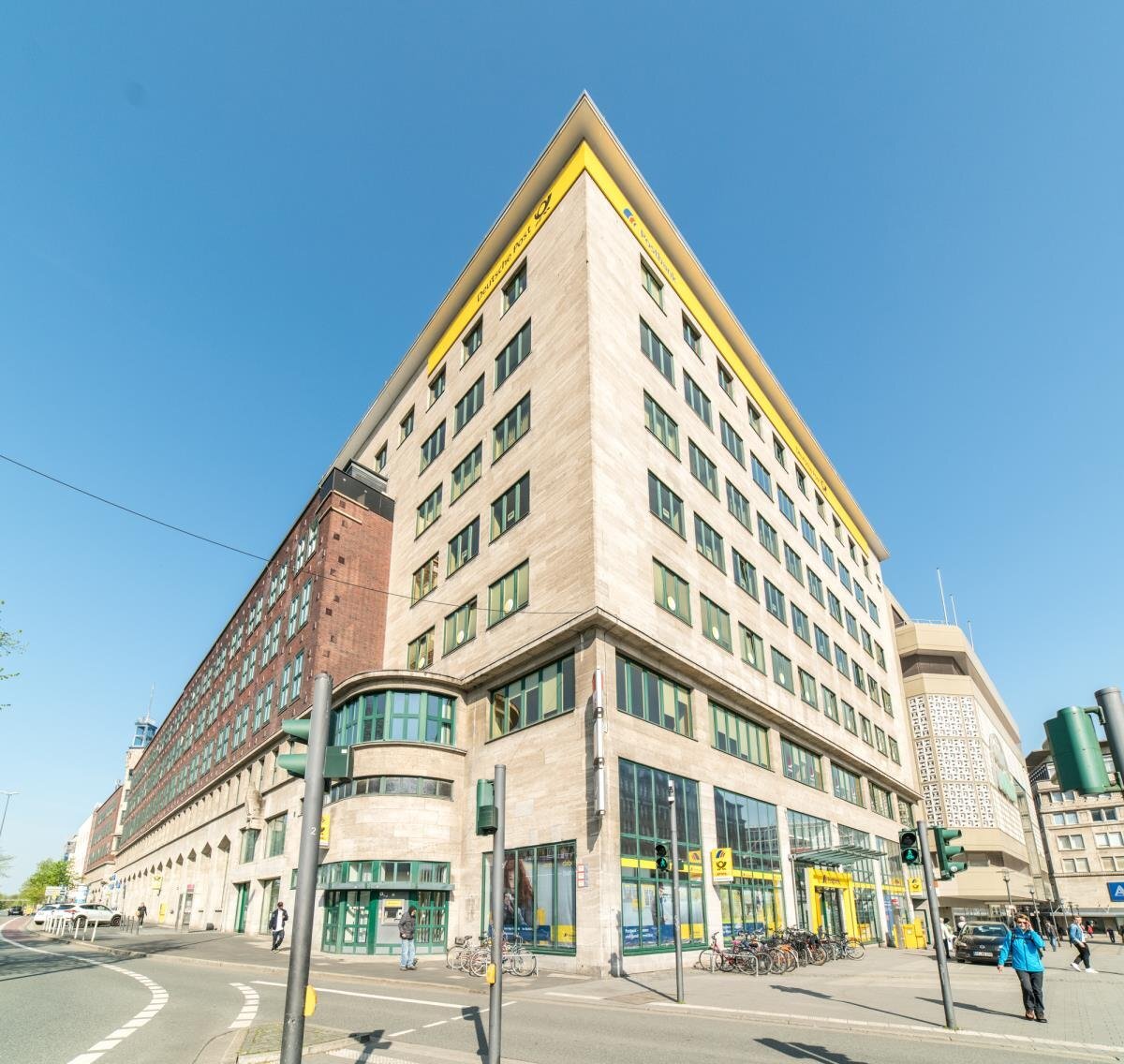 Bürofläche zur Miete 1.005 m²<br/>Bürofläche ab 428 m²<br/>Teilbarkeit Stadtkern Essen 45127