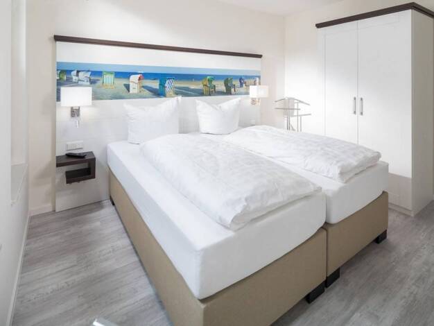 Wohnung zur Miete 500 € 3 Zimmer 80 m² 1. Geschoss frei ab sofort Contrescarpe 92 Bahnhofsvorstadt Mitte 28195