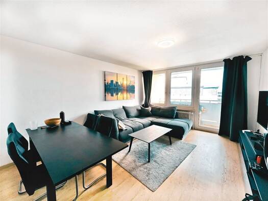 Wohnung zum Kauf 297.000 € 3 Zimmer 81 m² 8. Geschoss Geschwister-Scholl-Straße 3 Bruck Erlangen 91058