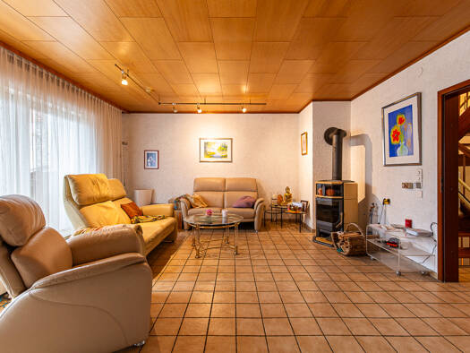 Doppelhaushälfte zum Kauf 565.000 € 7,5 Zimmer 187,2 m² 310 m² Grundstück Dettingen Konstanz / Dettingen 78465