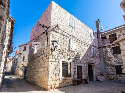 Haus zum Kauf 550.000 € 12 Zimmer 372 m² Seget Donji Seget