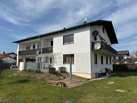 Mehrfamilienhaus zum Kauf 599.000 € 12 Zimmer 282 m² 849 m² Grundstück Massing Rottal_Inn_Kreis 84323
