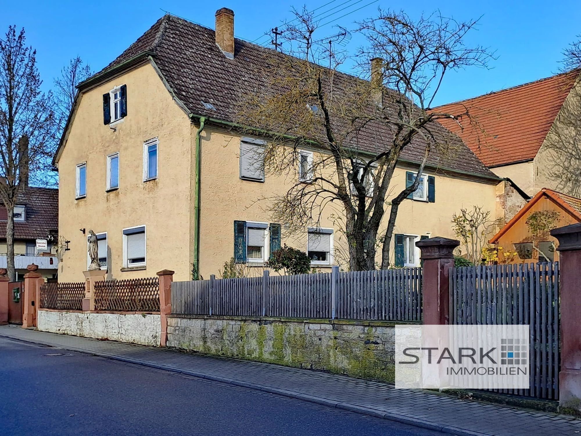 Bauernhaus zum Kauf 249.000 € 200 m²<br/>Wohnfläche 800 m²<br/>Grundstück Tauberbischofsheim Tauberbischofsheim 97941