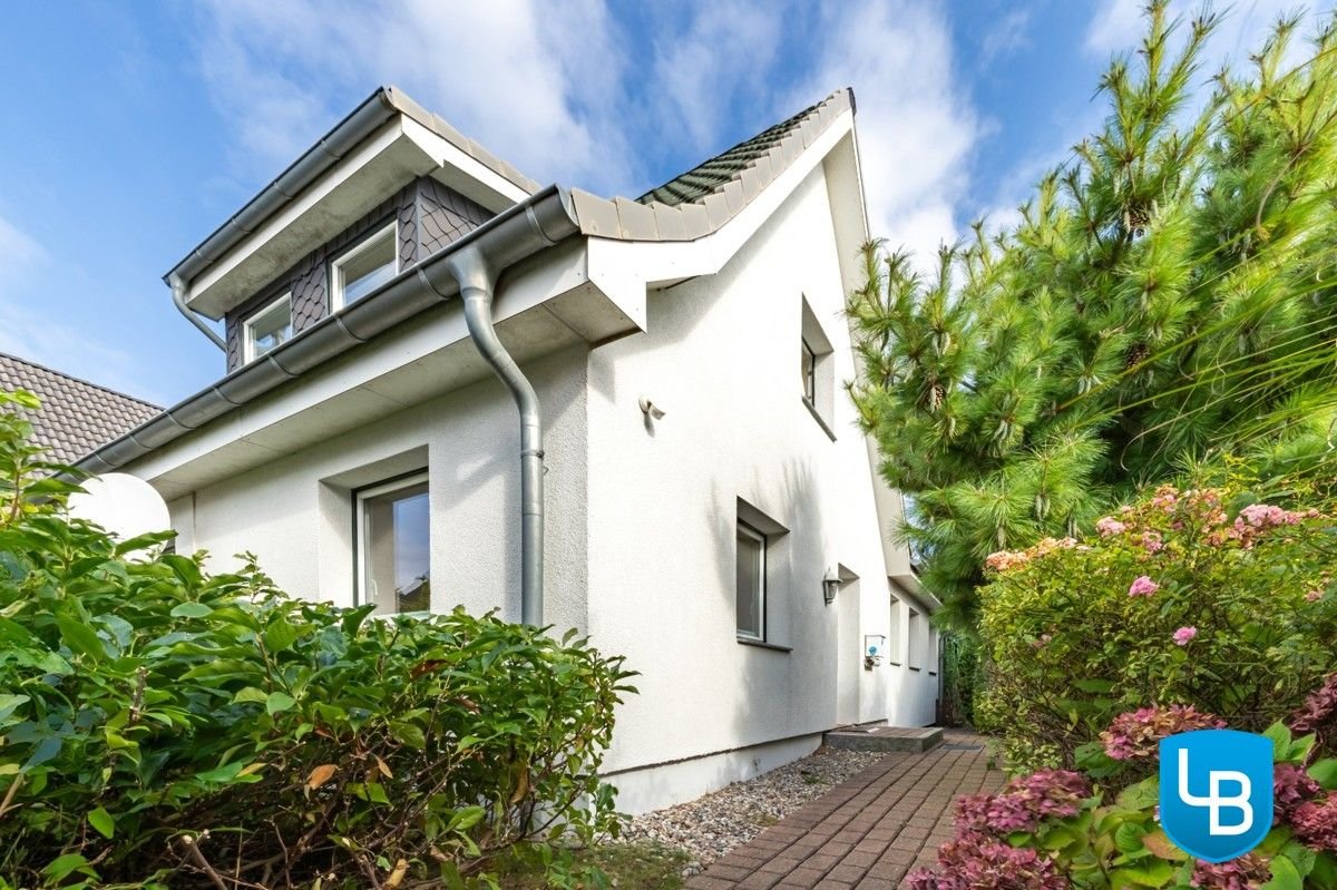 Einfamilienhaus zum Kauf 382.000 € 4 Zimmer 115 m²<br/>Wohnfläche 496 m²<br/>Grundstück ab sofort<br/>Verfügbarkeit Plön 24306