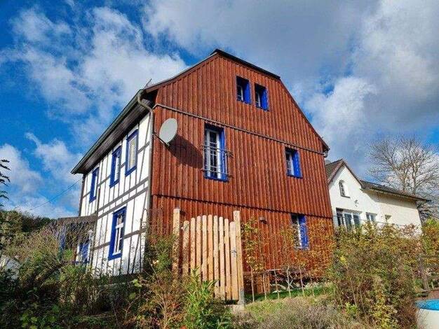 Haus zum Kauf 549.000 € 9 Zimmer 343 m² 550 m² Grundstück frei ab sofort Oberottersbach Eitorf 53783
