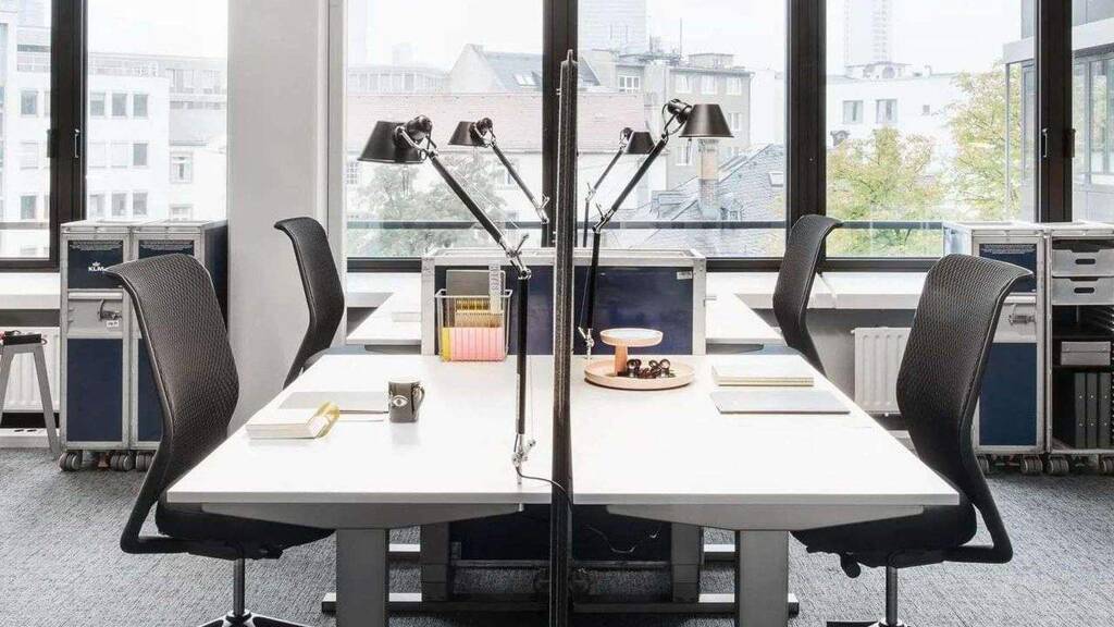 Bürofläche zur Miete provisionsfrei 196 m² Bürofläche teilbar ab 12 m² Dieselstraße 5 Gerlingen 70839