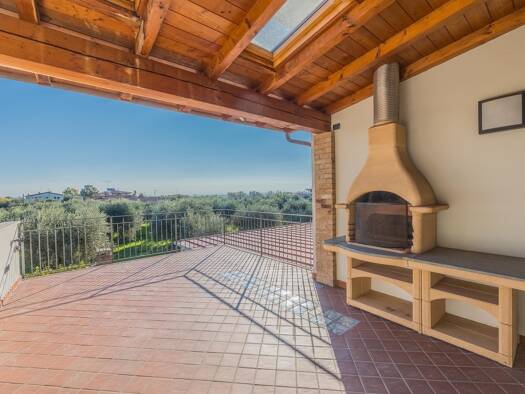 Haus zum Kauf 520.000 € 5 Zimmer 338 m² frei ab sofort Manerba del Garda