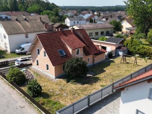 Einfamilienhaus zum Kauf 459.000 € 5 Zimmer 120,3 m² 810 m² Grundstück Ziegelhütte Maxhütte-Haidhof 93142