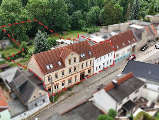 Mehrfamilienhaus zum Kauf 55.000 € 18 Zimmer 458 m² 1.103 m² Grundstück Hecklingen 39444