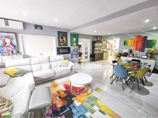 Wohnung zum Kauf 1.800.000 € 5 Zimmer 234 m² 1. Geschoss Madrid 28003