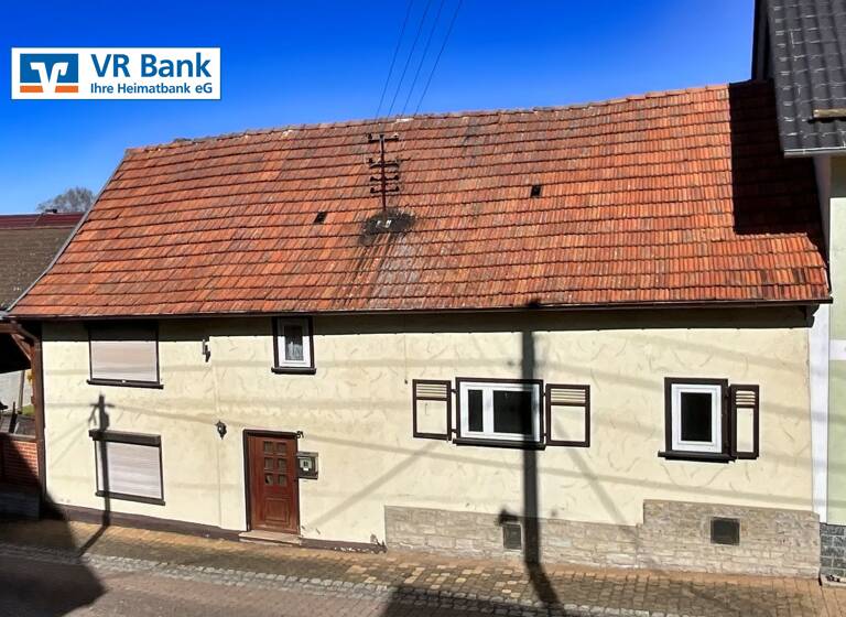 Bauernhaus zum Kauf 52.000 € 3 Zimmer 70 m²<br/>Wohnfläche 345 m²<br/>Grundstück ab sofort<br/>Verfügbarkeit Tröchtelborn 99869