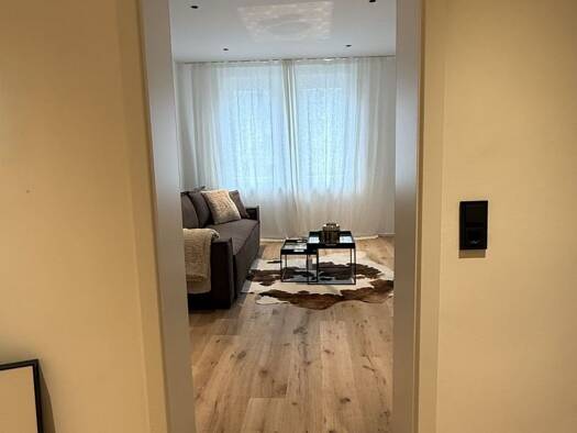 Wohnung zur Miete 1.200 € 2,5 Zimmer 78 m² Geschoss 1/3 frei ab 01.10.2026 St Johann Mitte 66121