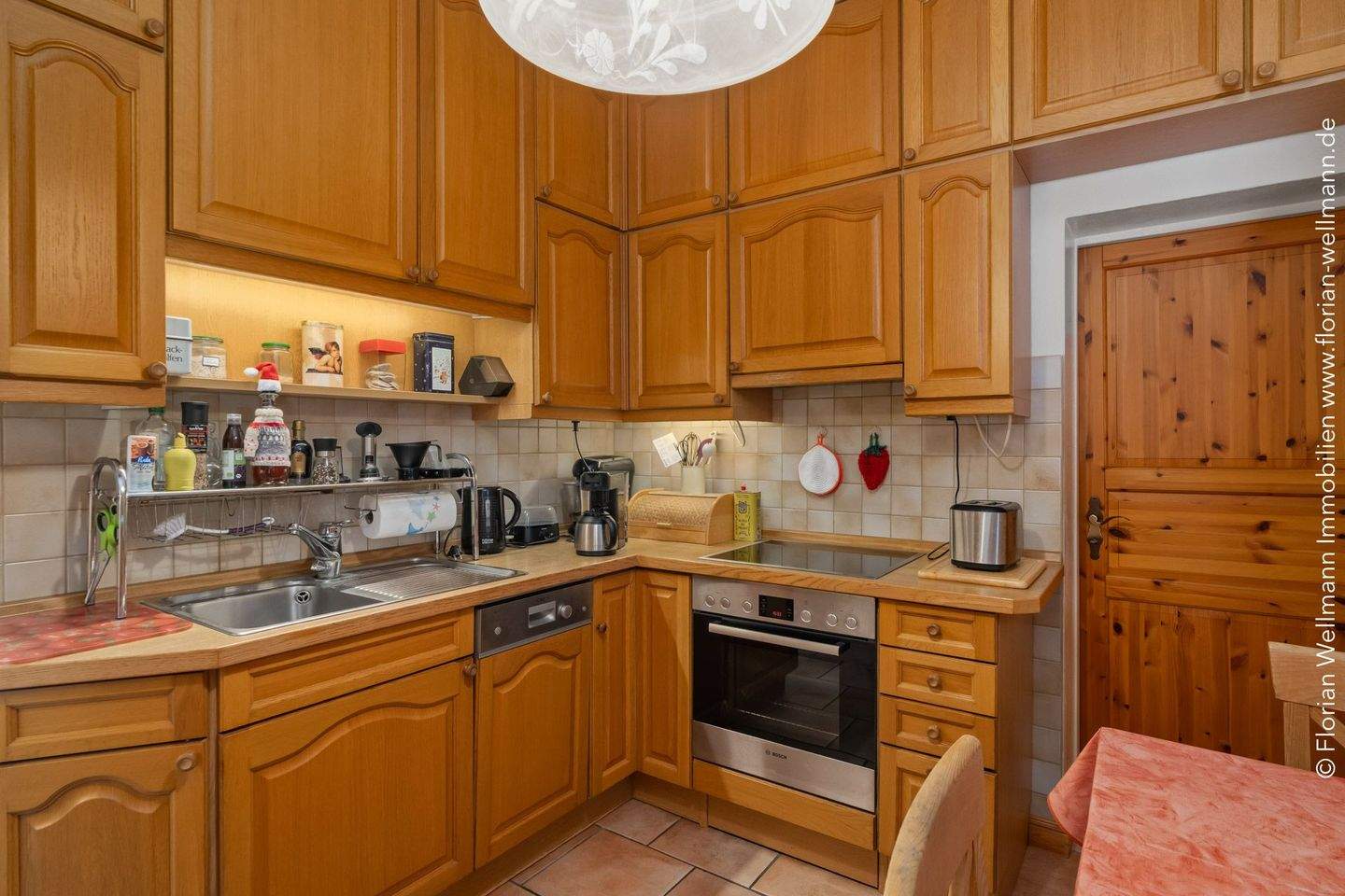 Immobilie in Oyten - Oyten - Bassen | Gepflegtes Einfamilienhaus mit viel Platz, zwei Terrassen, großem Garten und Doppelgarage in idyllischer Ortsrandlage - Bild 4