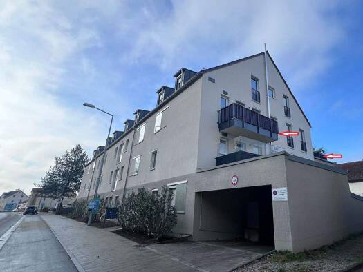 Wohnung zur Miete 1.200 € 3 Zimmer 97,4 m² 2. Geschoss frei ab 01.03.2026 Sallern-Gallingkofen Regensburg 93057