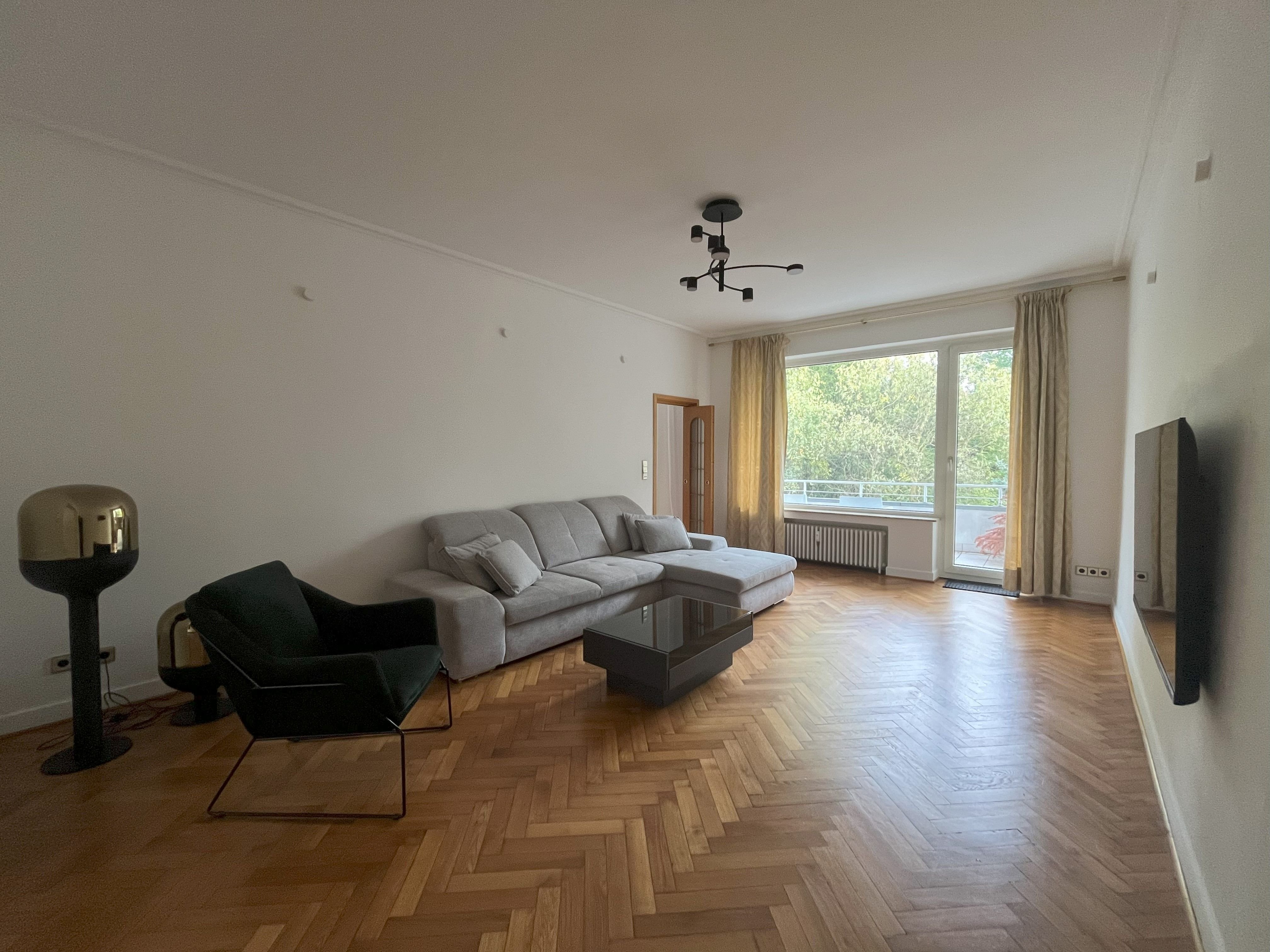 Wohnung zur Miete 1.700 € 3 Zimmer 96 m²<br/>Wohnfläche 1.<br/>Geschoss ab sofort<br/>Verfügbarkeit Düsseltal Düsseldorf 40237