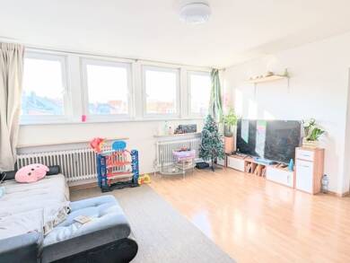 Wohnung zum Kauf 199.000 € 3 Zimmer 70 m² Dachgeschoss Gartenstadt Bayreuth 95444