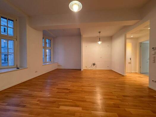 Wohnung zur Miete 719 € 2 Zimmer 57,5 m² 1. Geschoss frei ab sofort Merseburger Straße 84 Altlindenau Leipzig 04177