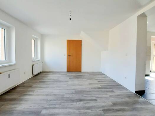 Maisonette zur Miete 570 € 5 Zimmer 91,2 m² 2. Geschoss frei ab sofort Mehringer Straße 2 Aschersleben Aschersleben 06449