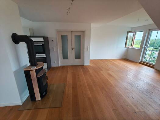 Wohnung zum Kauf provisionsfrei 299.000 € 4 Zimmer 100 m² Geschoss 2/3 frei ab sofort Holzhausen Südost 04288
