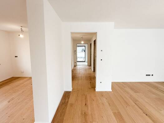 Terrassenwohnung zur Miete 2.200 € 3,5 Zimmer 100 m² Geschoss 1/1 frei ab sofort Ismaning 85737