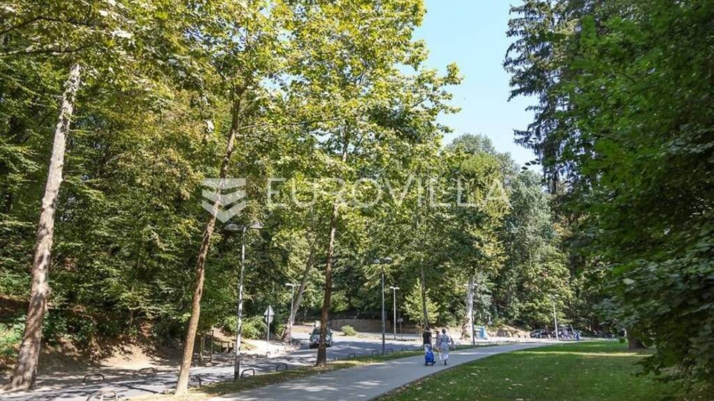 Haus zum Kauf 980.000 € 4 Zimmer 400 m² Medvescak Nova Ves - Gupceva zvijezda 10000