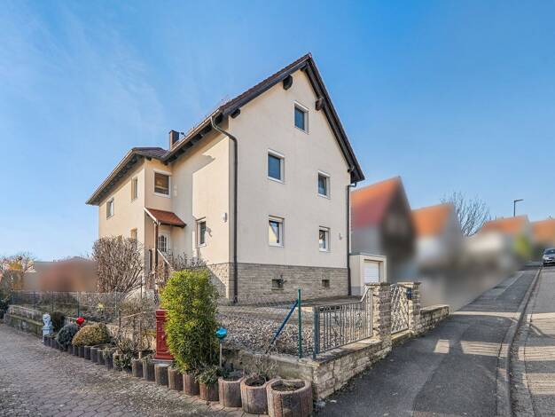 Mehrfamilienhaus zum Kauf 619.000 € 9 Zimmer 245 m² 626 m² Grundstück Waldbüttelbrunn Waldbüttelbrunn 97297