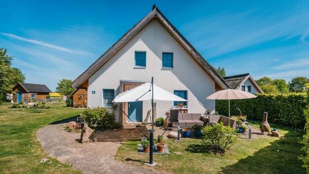 Einfamilienhaus zum Kauf 398.000 € 4 Zimmer 96 m² 4.201 m² Grundstück Dumsevitz Garz 18574