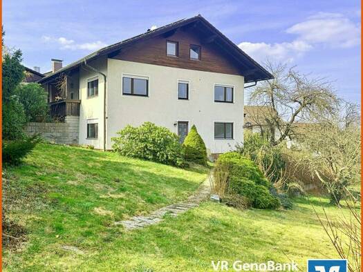 Einfamilienhaus zum Kauf 339.000 € 8,5 Zimmer 205 m² 1.224 m² Grundstück Viechtach 94234