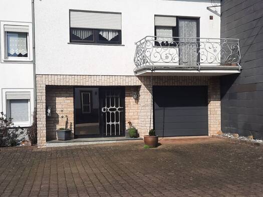 Wohnung zur Miete 700 € 4 Zimmer 100 m² Geschoss 2/3 frei ab sofort Dittlingen  9a Dittlingen Merzkirchen 54439