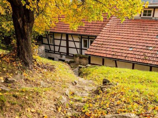 Haus zum Kauf 160.000 € 10 Zimmer 200 m² 1.094 m² Grundstück Zeutsch Uhlstädt-Kirchhasel 07407