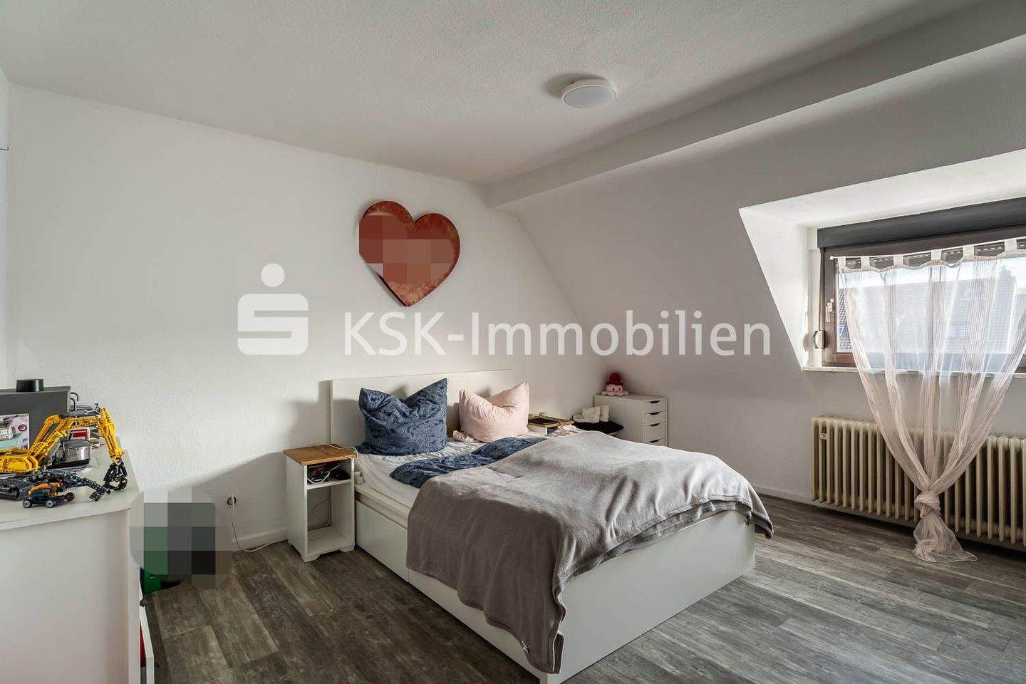 Immobilie in Troisdorf - Schöne Drei-Zimmer-Dachgeschosswohnung in Troisdorf Spich! - Bild 4