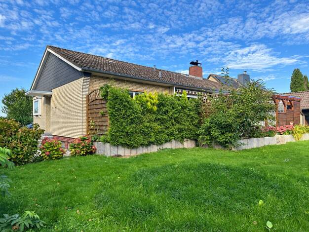 Bungalow zum Kauf 345.000 € 3 Zimmer 100 m² 836 m² Grundstück Brunstorf 21524