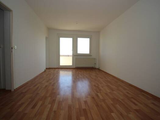 Wohnung zur Miete 241 € 2 Zimmer 46,6 m² Geschoss 3/4 frei ab sofort Lessingstraße 3 Syrau Rosenbach/Vogtland 08548