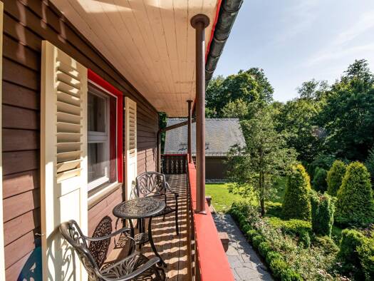 Betreutes Wohnen zum Kauf als Kapitalanlage geeignet 2.800.000 € 28 Zimmer 5.485 m² 19.861 m² Grundstück Hartenstein 08118