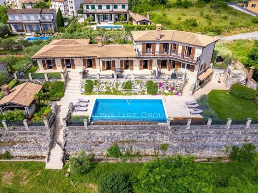 Haus zum Kauf 1.700.000 € 7 Zimmer 500 m² Vizinada Vižinada