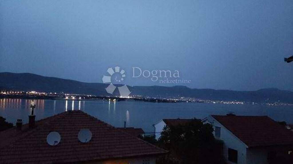 Land-/Forstwirtschaft zum Kauf 156.000 € Trogir