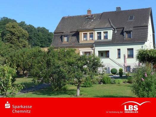 Mehrfamilienhaus zum Kauf provisionsfrei 248.000 € 9 Zimmer 207 m² 2.125 m² Grundstück Schönbörnchen Glauchau 08371