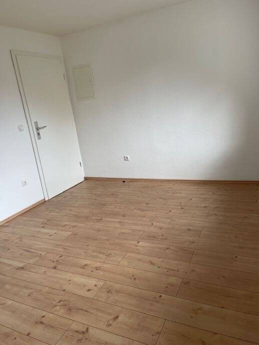 WUNDERSCHÖN GEPFLEGTE 1-ZIMMER WOHNUNG IN NÜRNBERG - KATZWANG, WLAN INKLUSIVE! – Am Hammer 10, 90455 Nürnberg – Vorschaubild 7