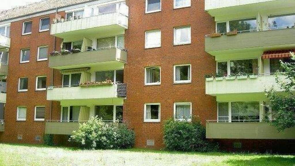 Wohnung zur Miete 800 € 2,5 Zimmer 58,6 m² 1. Geschoss frei ab sofort Damaschkestr. 30 St. Jürgen Lübeck 23560