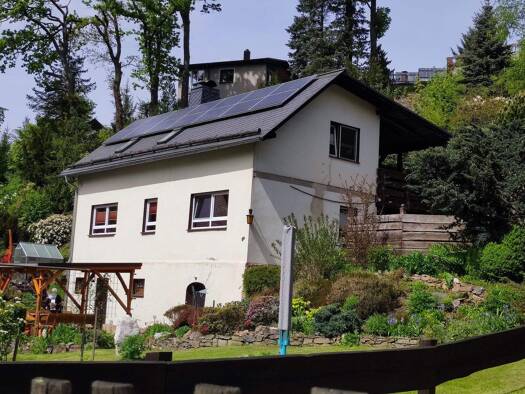 Einfamilienhaus zum Kauf 89.000 € 5 Zimmer 110 m² 1.050 m² Grundstück Hennersdorf Augustusburg 09573