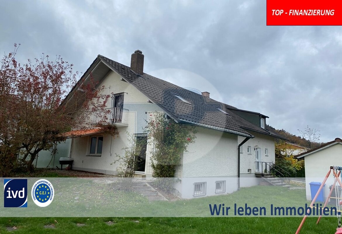 Mehrfamilienhaus zum Kauf 450.000 € 7 Zimmer 180 m²<br/>Wohnfläche 1.130 m²<br/>Grundstück Vilshofen Vilshofen 94474