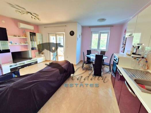 Wohnung zum Kauf 215.000 € 3 Zimmer 63 m² Rogoznica