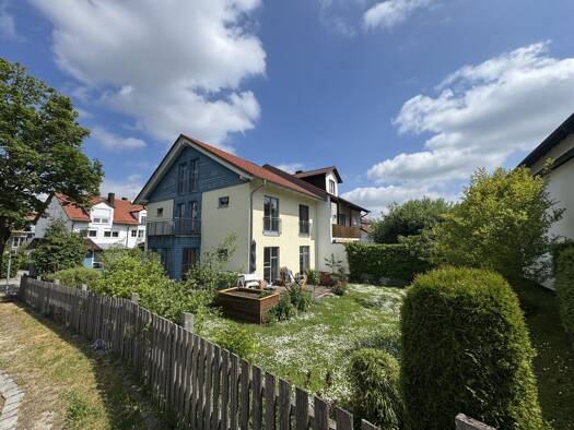 Doppelhaushälfte zum Kauf 598.000 € 5 Zimmer 176 m² 342 m² Grundstück Langenpreising 85465