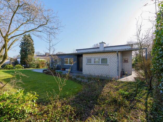 Bungalow zum Kauf 739.000 € 4 Zimmer 160,9 m² 978 m² Grundstück Uedesheim Neuss 41468