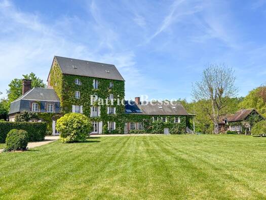 Einfamilienhaus zum Kauf 1.150.000 € 16 Zimmer 500 m² 7.195 m² Grundstück Navarre Évreux 27000